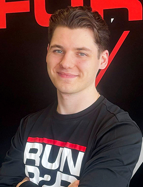 Lucas V Leesburg physical therapist small