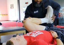 knee running injury sports rehab